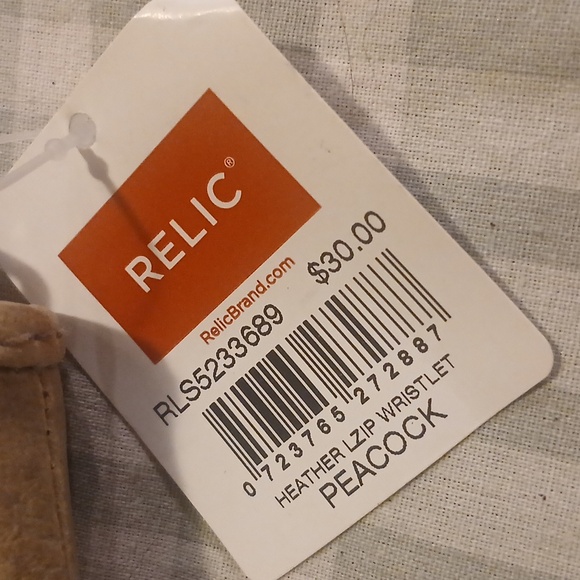 Bnwt RelicTan Bag with Colorful Peacock Design - Picture 4 of 6